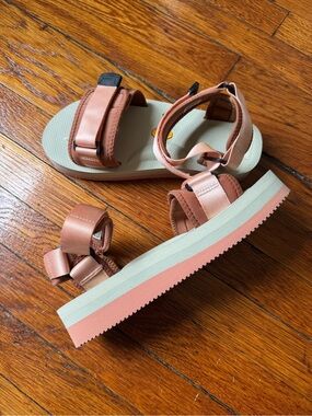 Suicoke CEL-VPO Pink Platform Sandals